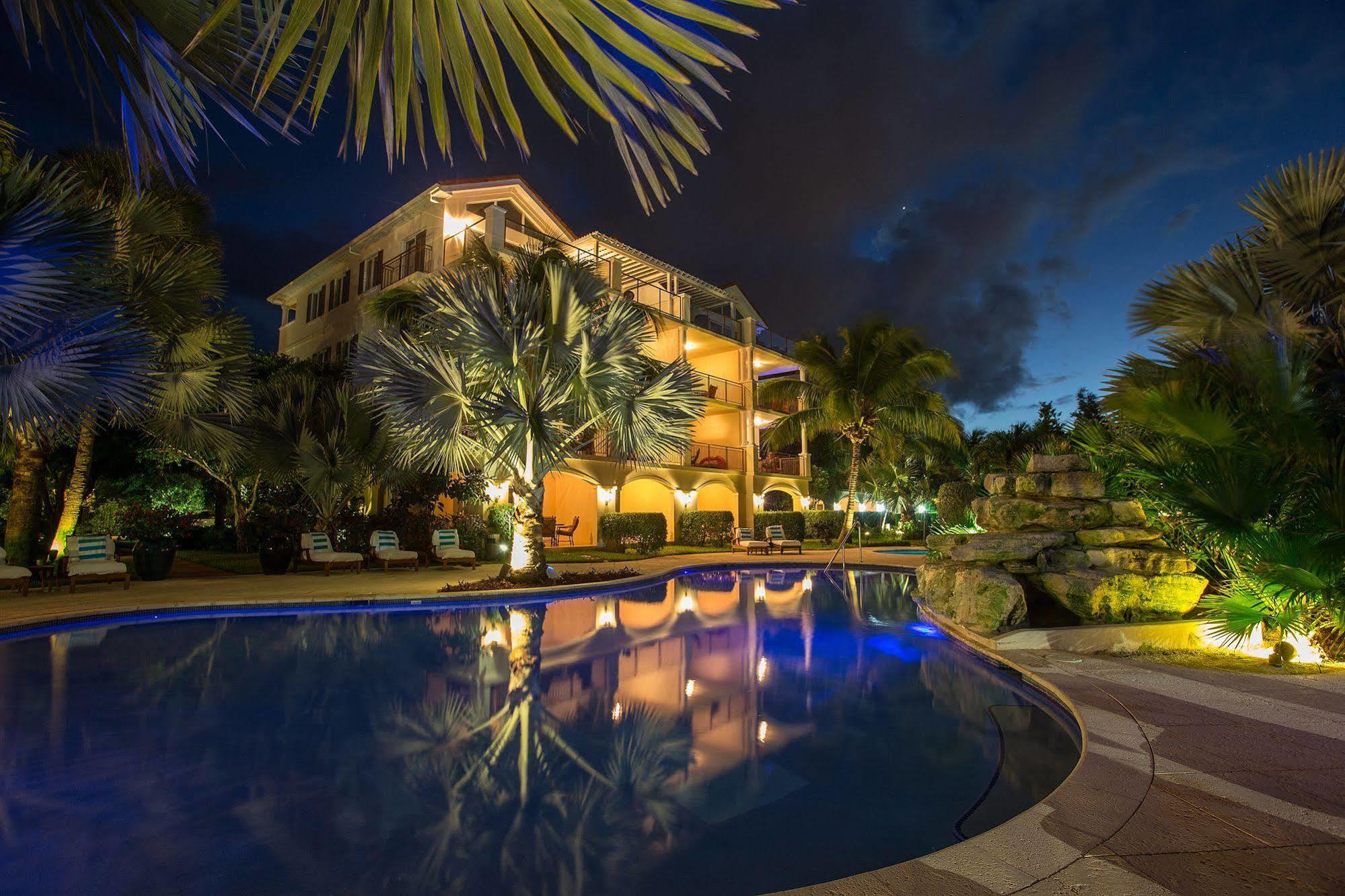 Villa Del Mar Grace Bay Bagian luar foto